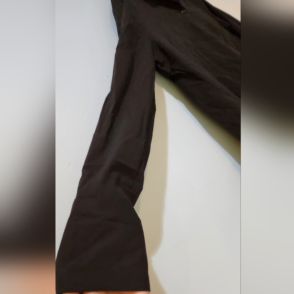 Women's Renuar Black Button-Up Shirt with a Pleated Back, size M - Picture 5 of 10